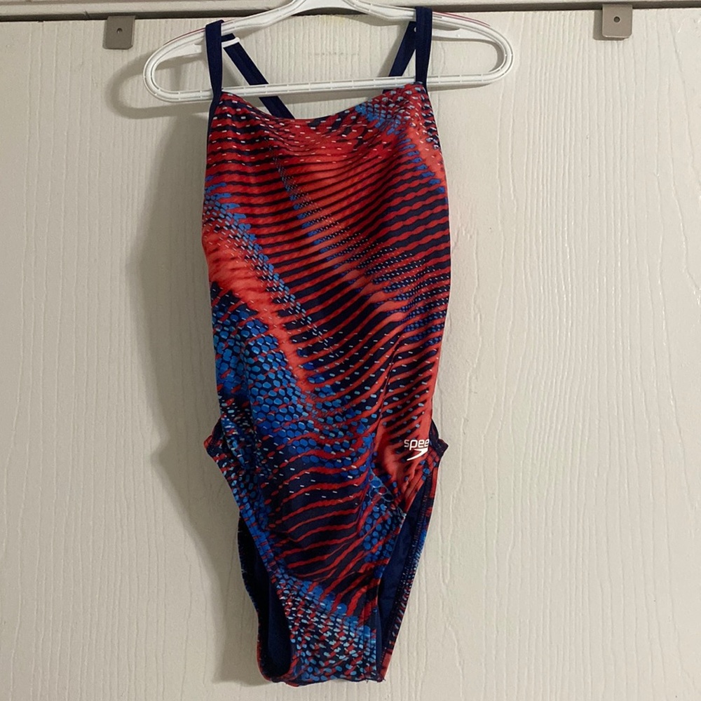 Swim suit